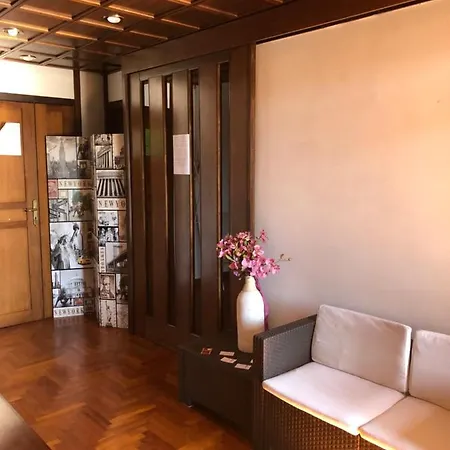 A Casa Di Zoe - Stopping Point For Bike And Moto - Parcheggio Privato Gratis *