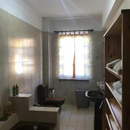 Apartment A Casa Di Zoe - Stopping Point For Bike And Moto - Parcheggio Privato Gratis