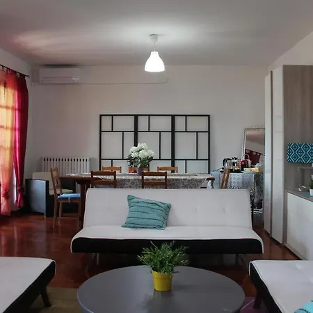 A Casa Di Zoe - Stopping Point For Bike And Moto - Parcheggio Privato Gratis Apartment