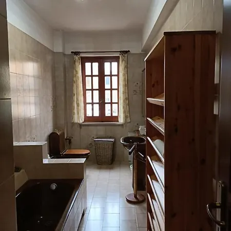 A Casa Di Zoe - Stopping Point For Bike And Moto - Parcheggio Privato Gratis Apartment *